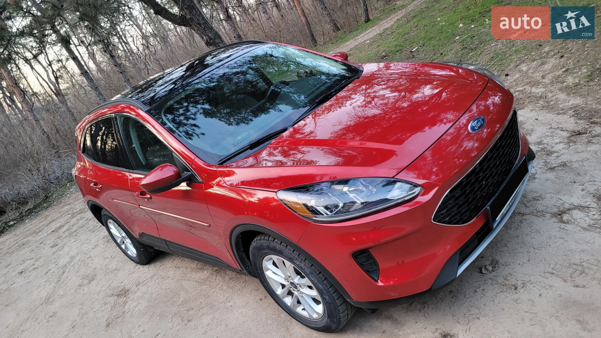 2020 Ford Escape - фото 1