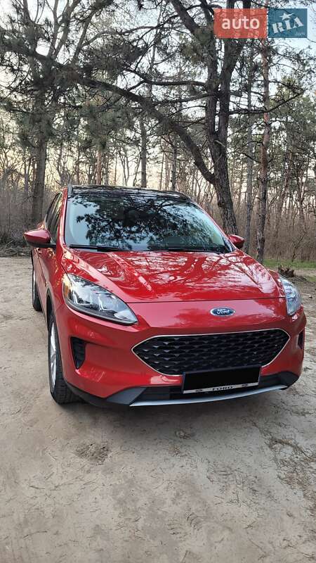 Внедорожник / Кроссовер Ford Escape 2020 в Запорожье фото 3 Внедорожник / Кроссовер Ford Escape 2020 в Запорожье