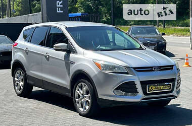 Позашляховик / Кросовер Ford Escape 2013 в Чернівцях