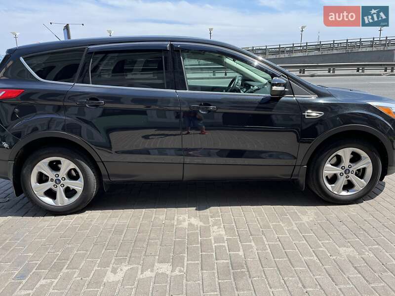 Внедорожник / Кроссовер Ford Escape 2014 в Киеве
