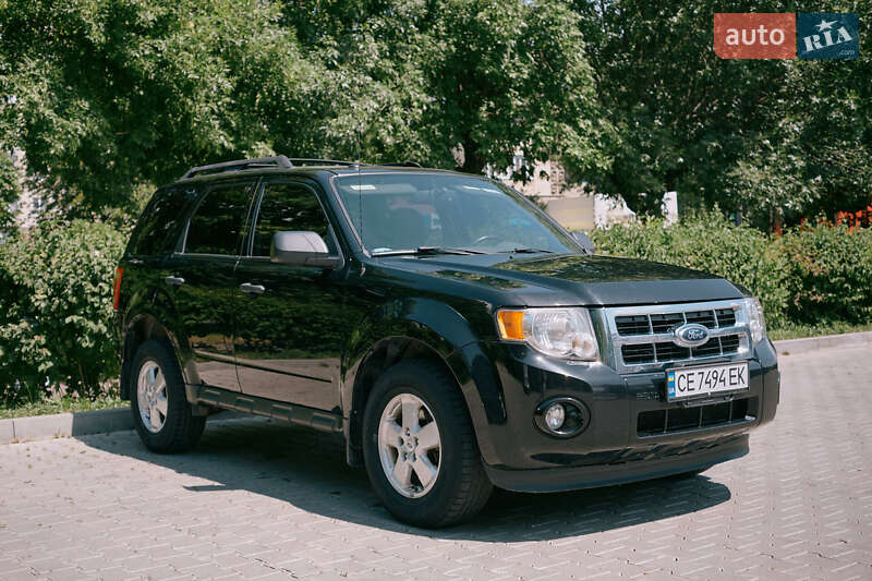 Внедорожник / Кроссовер Ford Escape 2012 в Черновцах