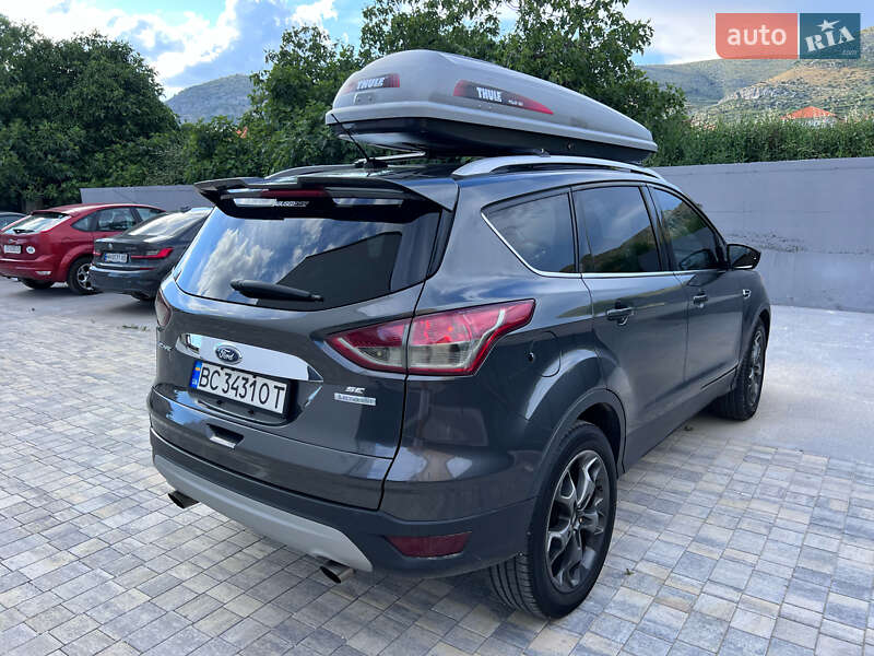 Позашляховик / Кросовер Ford Escape 2016 в Києві