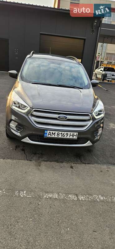 Внедорожник / Кроссовер Ford Escape 2018 в Коростене