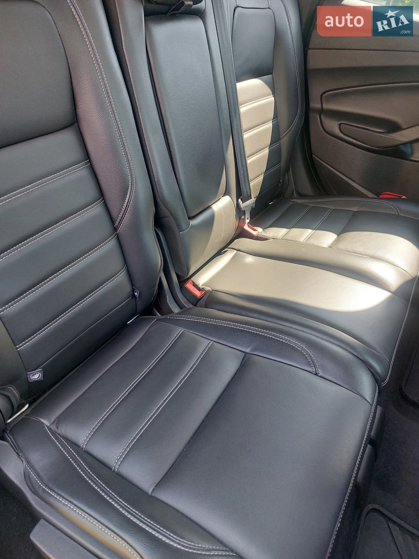 2016 Ford Escape - мініатюра 6