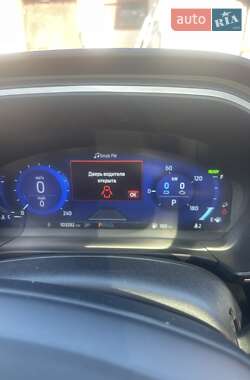 Позашляховик / Кросовер Ford Escape 2020 в Золочеві