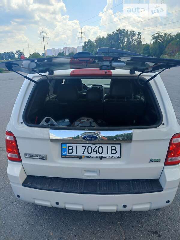 Позашляховик / Кросовер Ford Escape 2012 в Полтаві