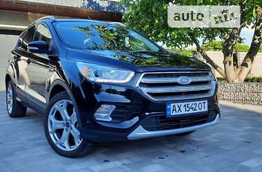 Позашляховик / Кросовер Ford Escape 2019 в Харкові