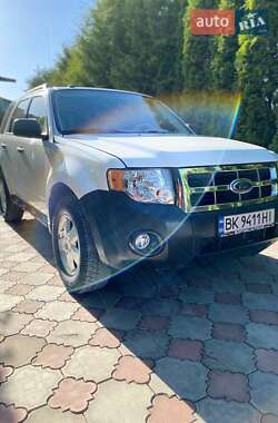 Позашляховик / Кросовер Ford Escape 2011 в Рівному