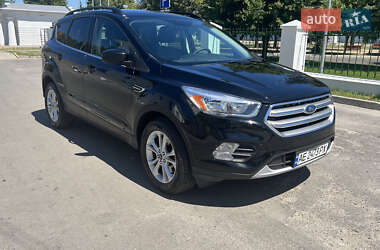 Позашляховик / Кросовер Ford Escape 2016 в Полтаві
