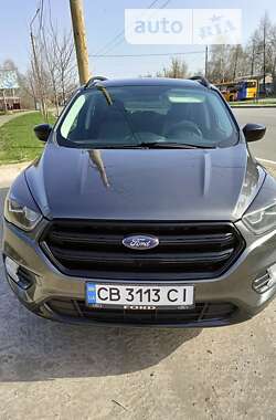 Позашляховик / Кросовер Ford Escape 2018 в Чернігові