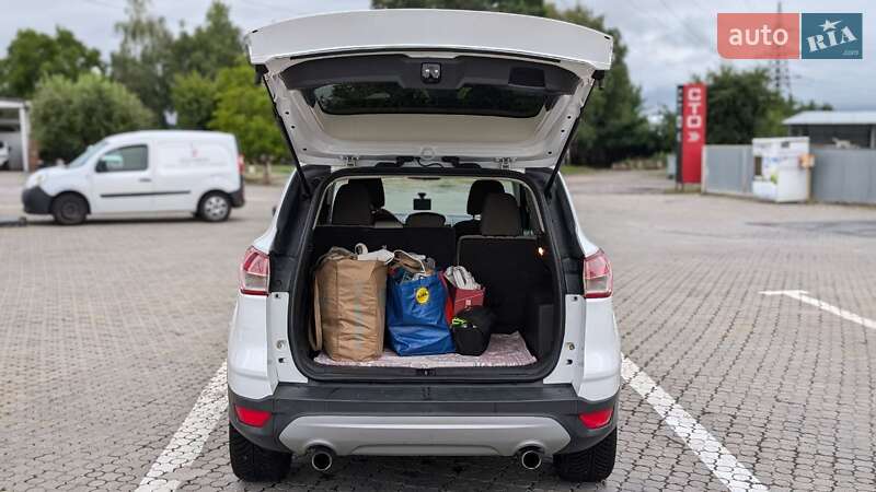 Позашляховик / Кросовер Ford Escape 2013 в Чернівцях