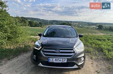 Позашляховик / Кросовер Ford Escape 2017 в Чернівцях