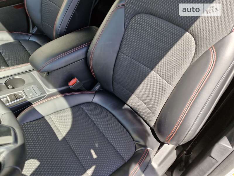 Внедорожник / Кроссовер Ford Escape 2023 в Полтаве