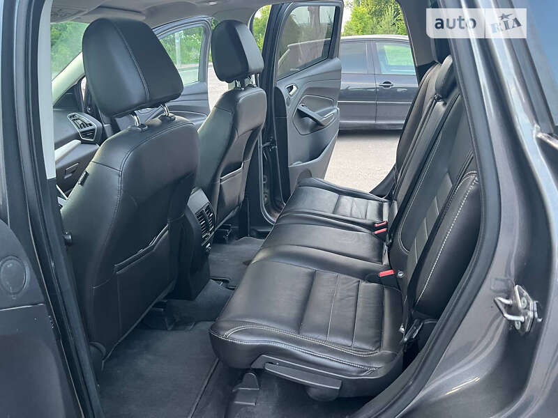 Внедорожник / Кроссовер Ford Escape 2013 в Золочеве