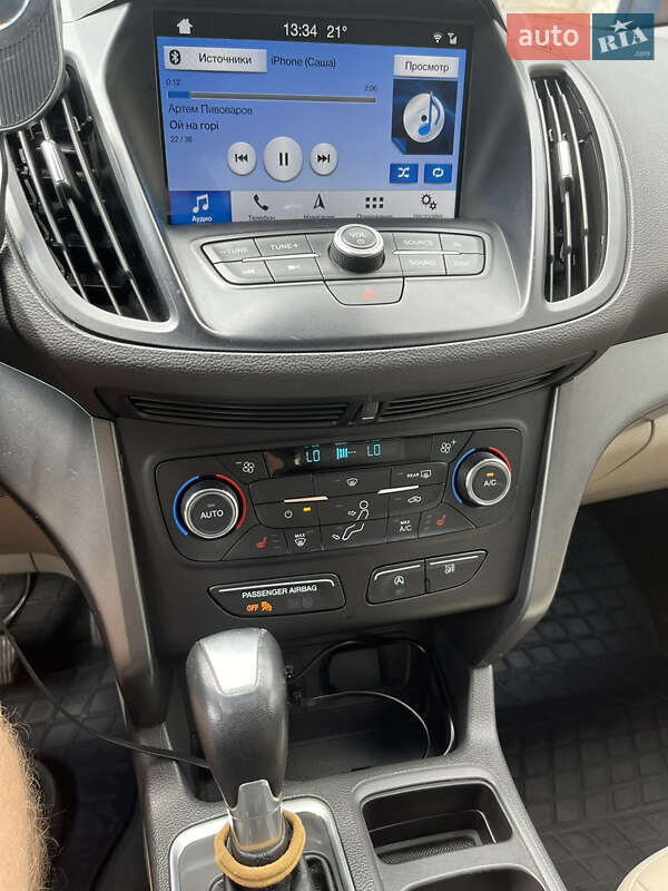 Внедорожник / Кроссовер Ford Escape 2017 в Васильковке