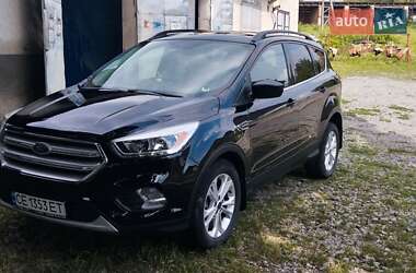 Внедорожник / Кроссовер Ford Escape 2017 в 