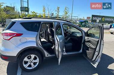 Внедорожник / Кроссовер Ford Escape 2016 в Львове
