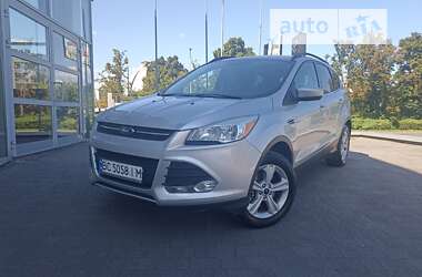 Внедорожник / Кроссовер Ford Escape 2015 в Львове