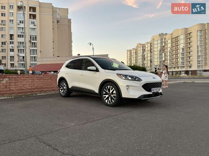 Внедорожник / Кроссовер Ford Escape 2020 в Николаеве