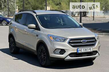 Позашляховик / Кросовер Ford Escape 2017 в Дніпрі