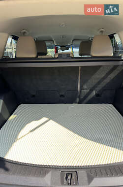 Внедорожник / Кроссовер Ford Escape 2012 в 