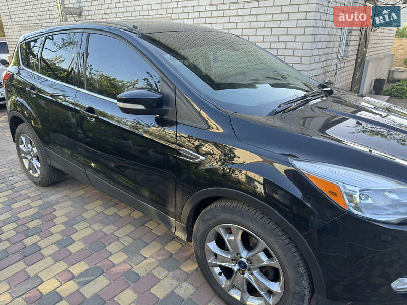 Внедорожник / Кроссовер Ford Escape 2013 в Черкассах