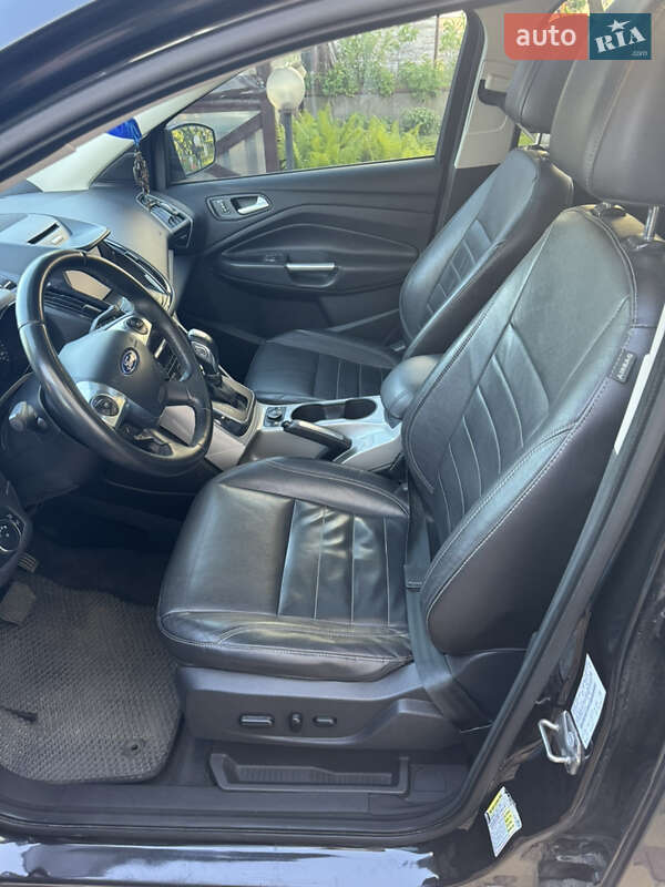 Внедорожник / Кроссовер Ford Escape 2013 в Черкассах