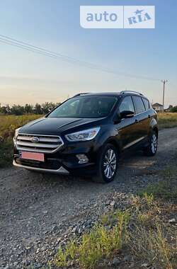 Позашляховик / Кросовер Ford Escape 2017 в Києві