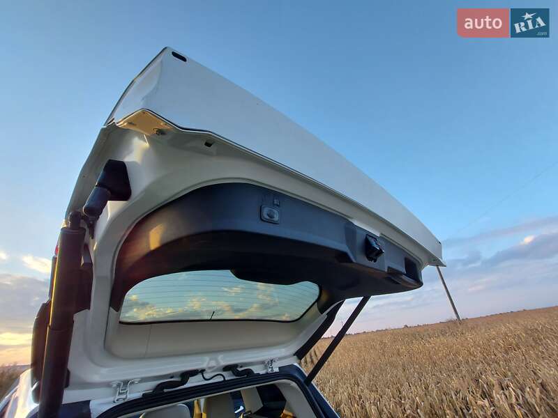 Внедорожник / Кроссовер Ford Escape 2013 в Обухове