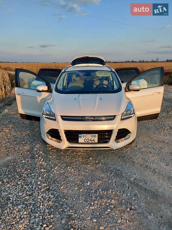 Внедорожник / Кроссовер Ford Escape 2013 в Обухове
