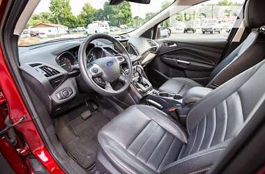 Внедорожник / Кроссовер Ford Escape 2014 в 