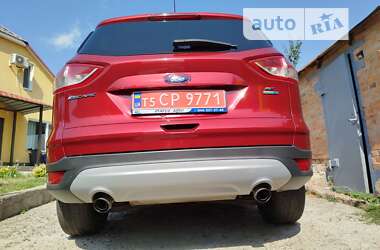 Внедорожник / Кроссовер Ford Escape 2013 в 