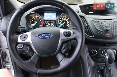 Внедорожник / Кроссовер Ford Escape 2014 в 