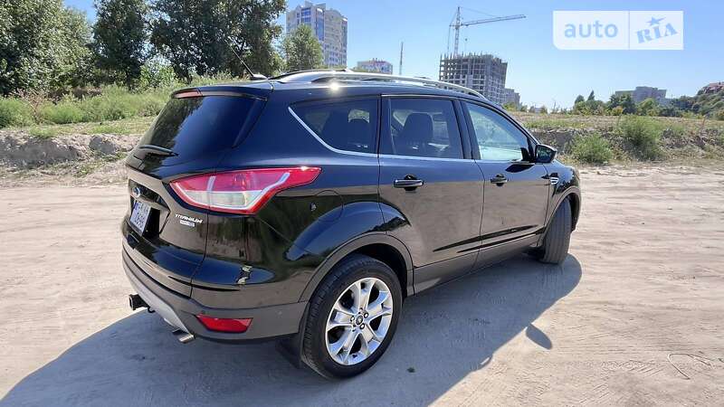 Внедорожник / Кроссовер Ford Escape 2015 в Черкассах