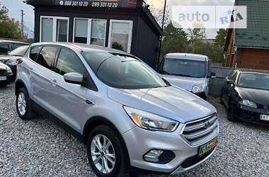 Внедорожник / Кроссовер Ford Escape 2017 в Коломые