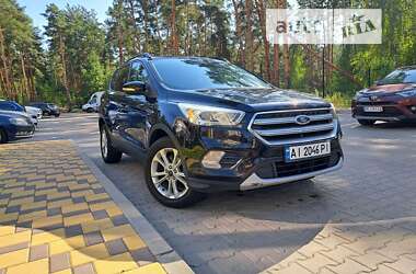 Позашляховик / Кросовер Ford Escape 2016 в Гостомелі