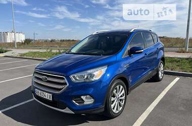 Внедорожник / Кроссовер Ford Escape 2016 в Виннице