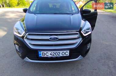 Внедорожник / Кроссовер Ford Escape 2017 в 