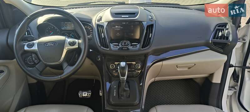 Внедорожник / Кроссовер Ford Escape 2015 в Львове