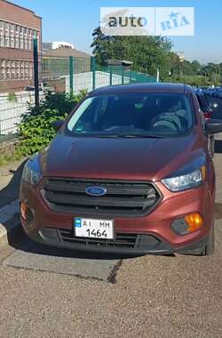 Внедорожник / Кроссовер Ford Escape 2017 в Киеве