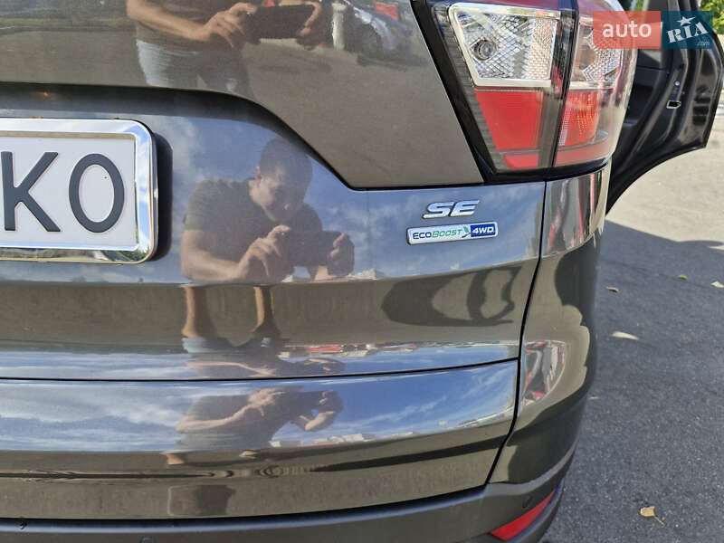 Внедорожник / Кроссовер Ford Escape 2017 в Киеве фото 39 Внедорожник / Кроссовер Ford Escape 2017 в Киеве