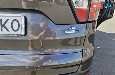 Внедорожник / Кроссовер Ford Escape 2017 в 