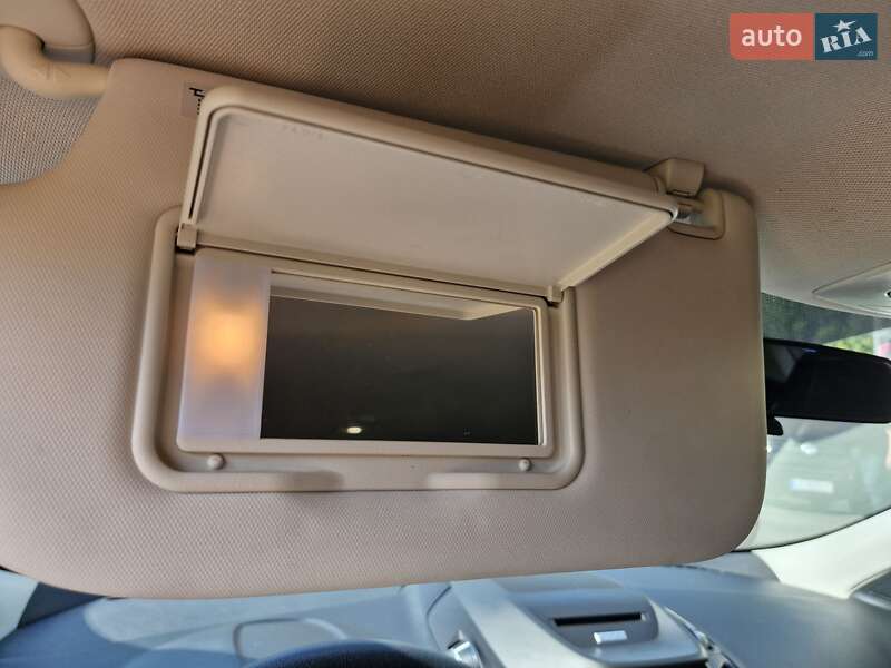 Внедорожник / Кроссовер Ford Escape 2017 в Киеве фото 42 Внедорожник / Кроссовер Ford Escape 2017 в Киеве