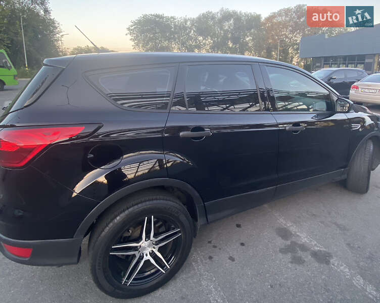 Позашляховик / Кросовер Ford Escape 2019 в Одесі