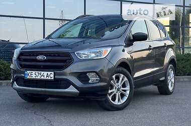 Позашляховик / Кросовер Ford Escape 2018 в Дніпрі