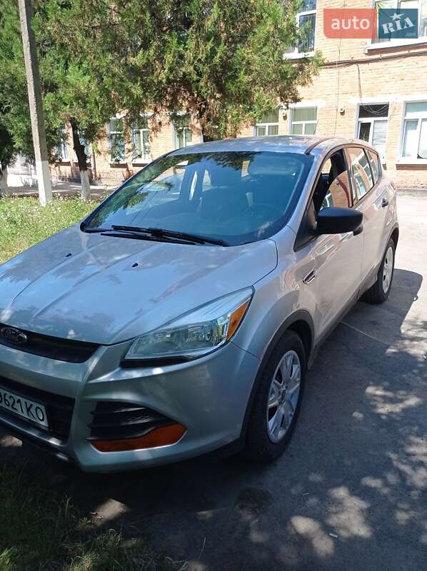 Внедорожник / Кроссовер Ford Escape 2014 в Бершади