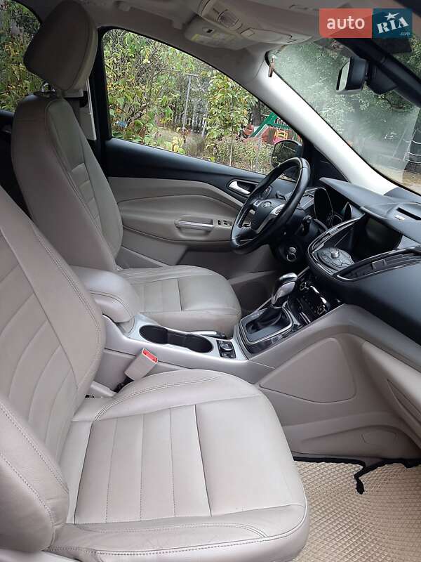 Внедорожник / Кроссовер Ford Escape 2012 в Киеве