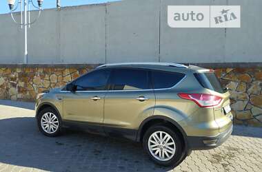 Внедорожник / Кроссовер Ford Escape 2013 в Могилев-Подольске