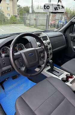 Внедорожник / Кроссовер Ford Escape 2011 в Ивано-Франковске