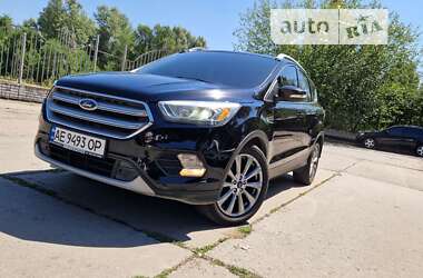 Внедорожник / Кроссовер Ford Escape 2016 в Днепре